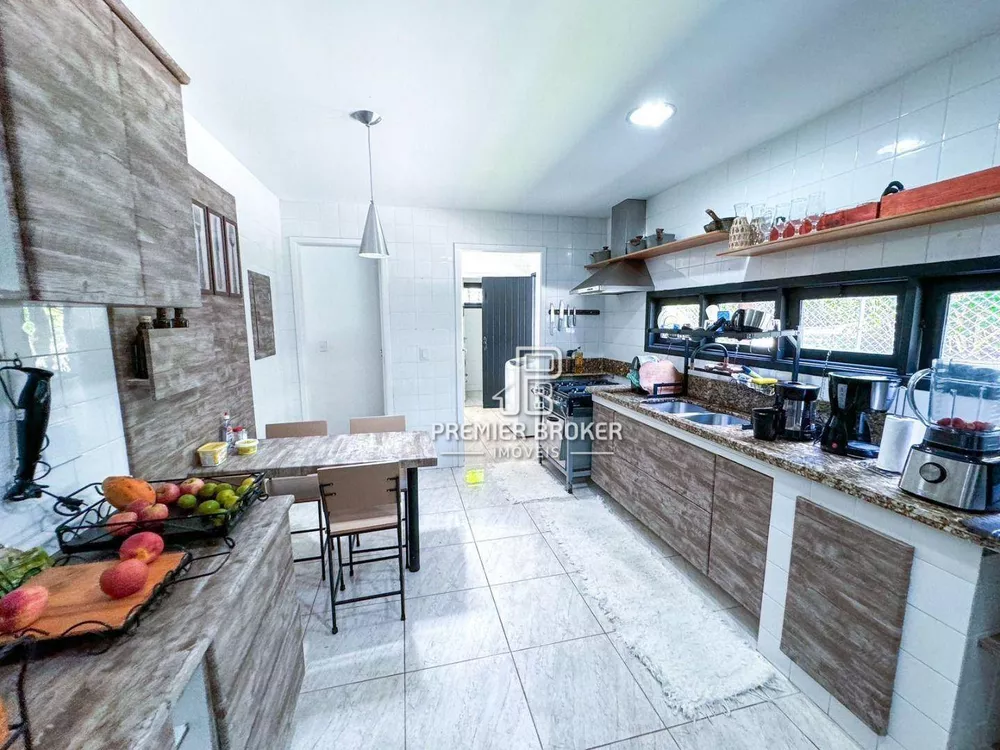 Casa, 4 quartos, 235 m² - Foto 16