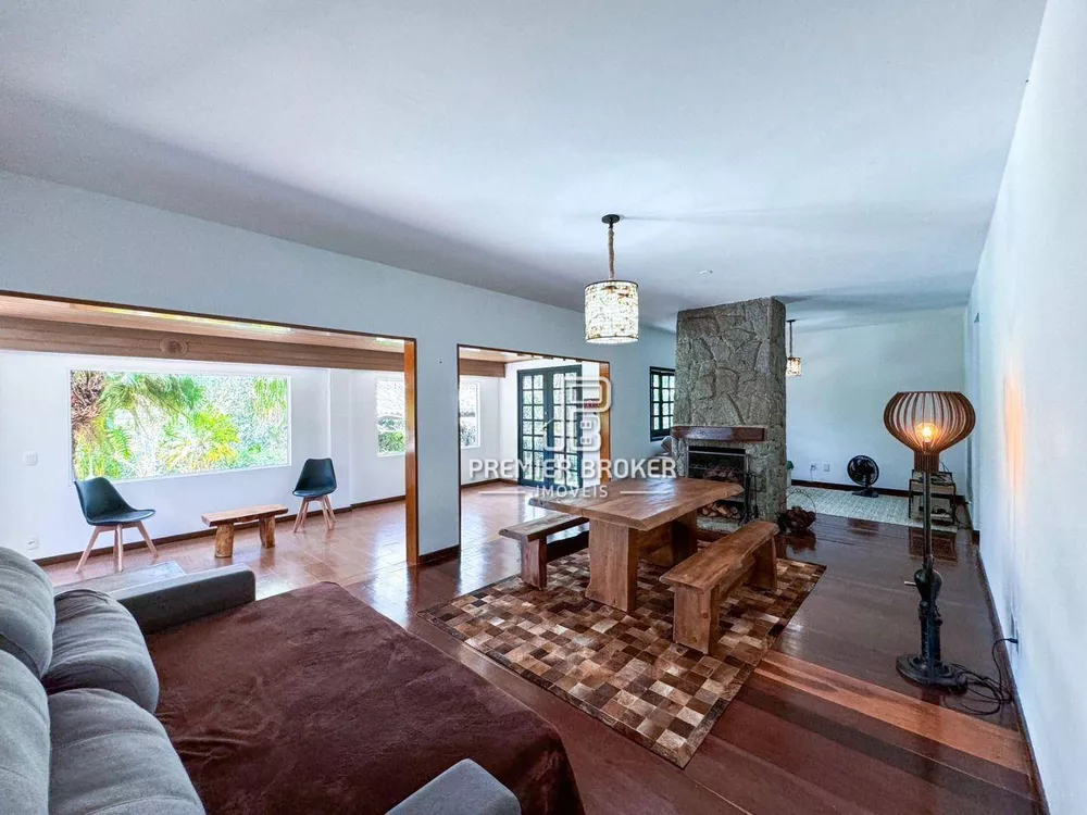 Casa, 4 quartos, 235 m² - Foto 10