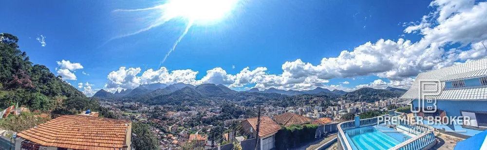 Casa, 4 quartos, 263 m² - Foto 2