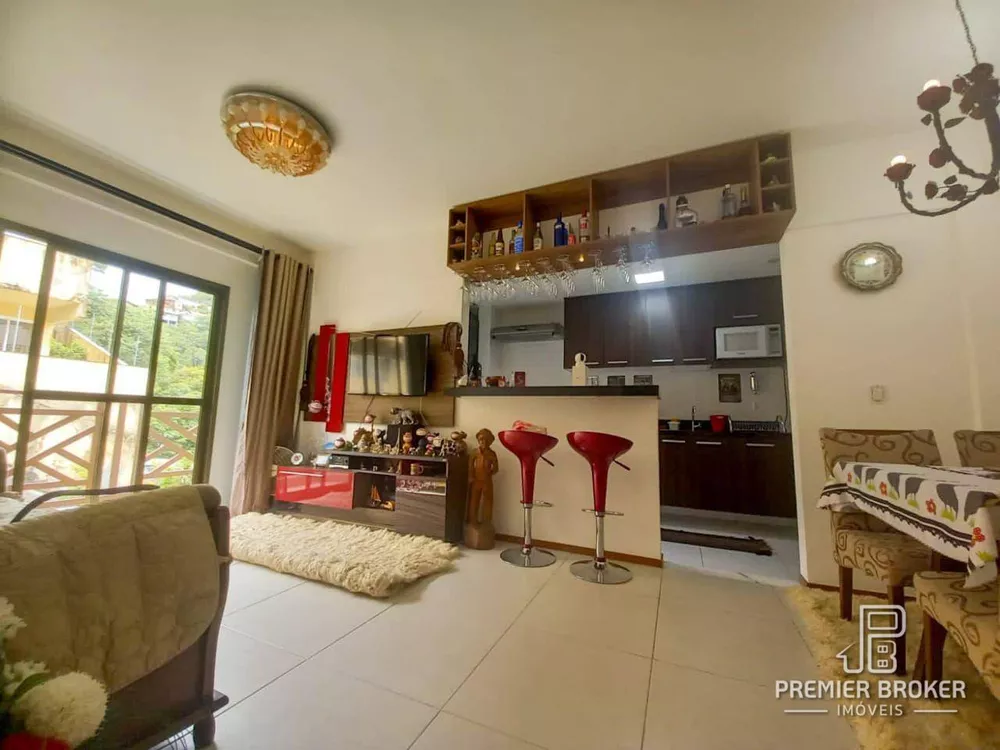 Apartamento à venda com 2 quartos, 75m² - Foto 4