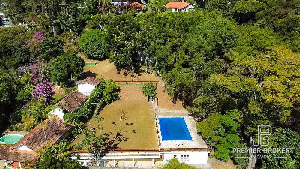 Casa à venda com 3 quartos, 400m² - Foto 8