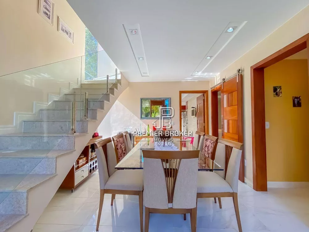 Casa à venda com 5 quartos, 167m² - Foto 6