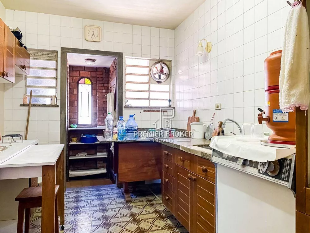 Casa, 4 quartos, 304 m² - Foto 9