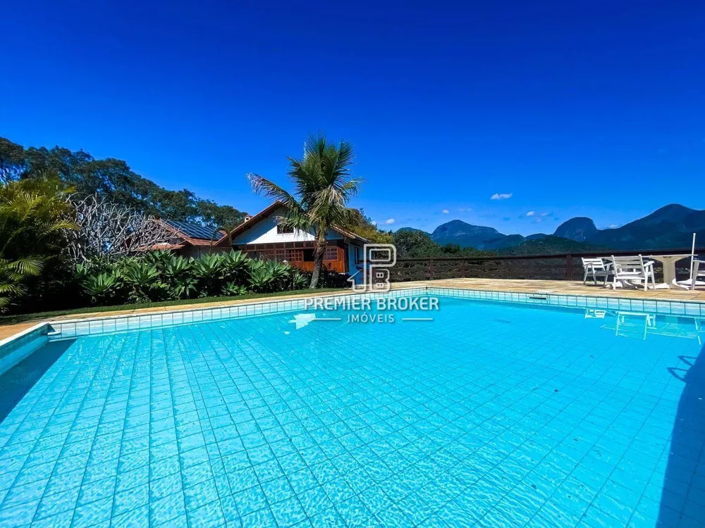 Casa, 4 quartos, 304 m² - Foto 2