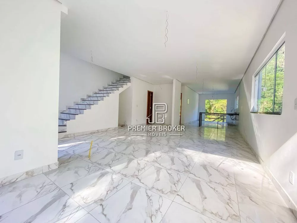 Casa, 4 quartos, 219 m² - Foto 4