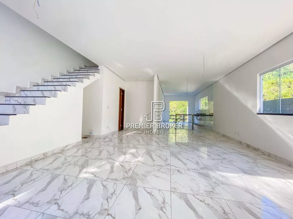 Casa, 4 quartos, 219 m² - Foto 3