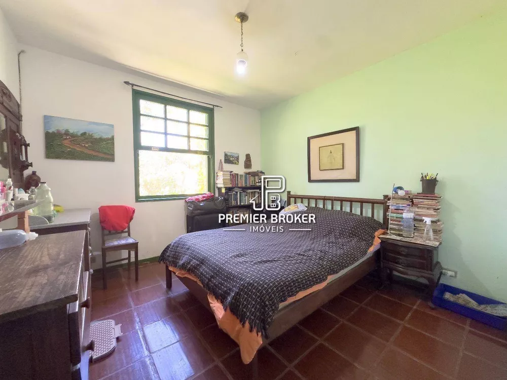 Casa, 4 quartos, 230 m² - Foto 44