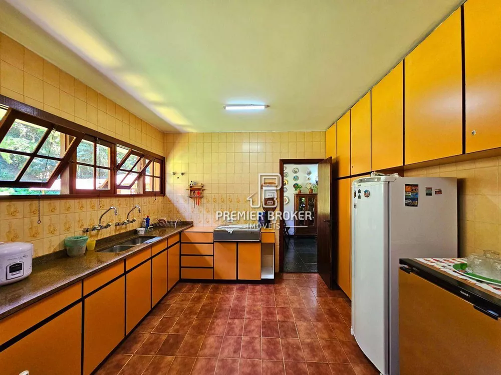 Casa, 4 quartos, 350 m² - Foto 38