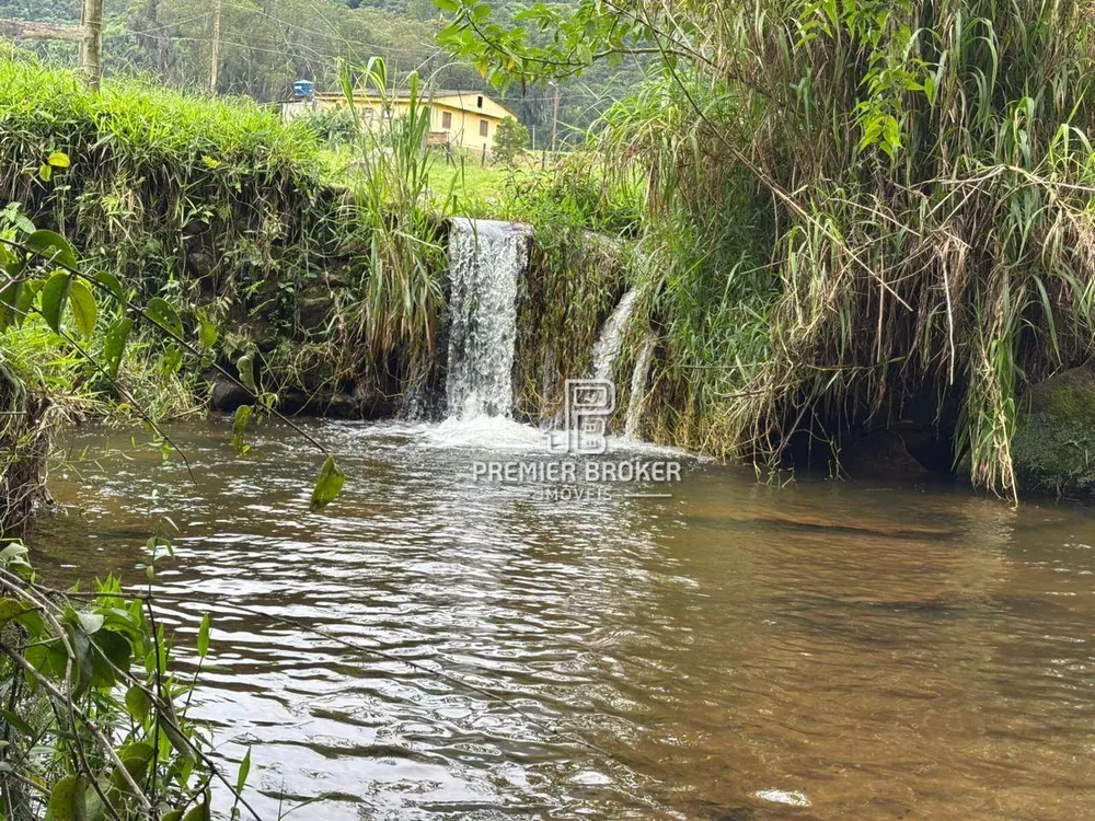 Sítio, 3 quartos, 6 hectares - Foto 1
