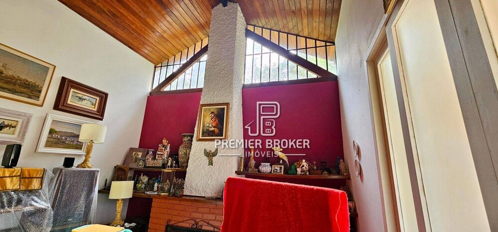 Casa de Condomínio à venda com 3 quartos, 144m² - Foto 1