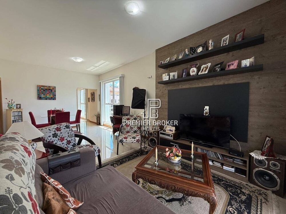 Apartamento à venda com 3 quartos, 136m² - Foto 6