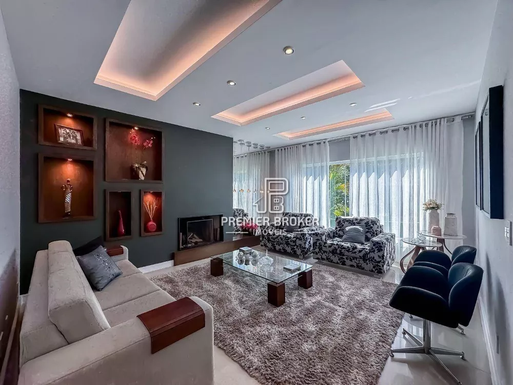 Casa, 3 quartos, 192 m² - Foto 1