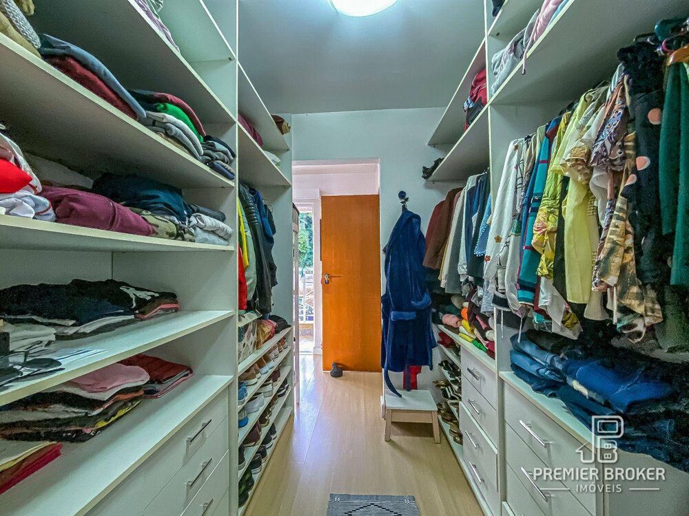 Casa de Condomínio à venda com 4 quartos, 307m² - Foto 3