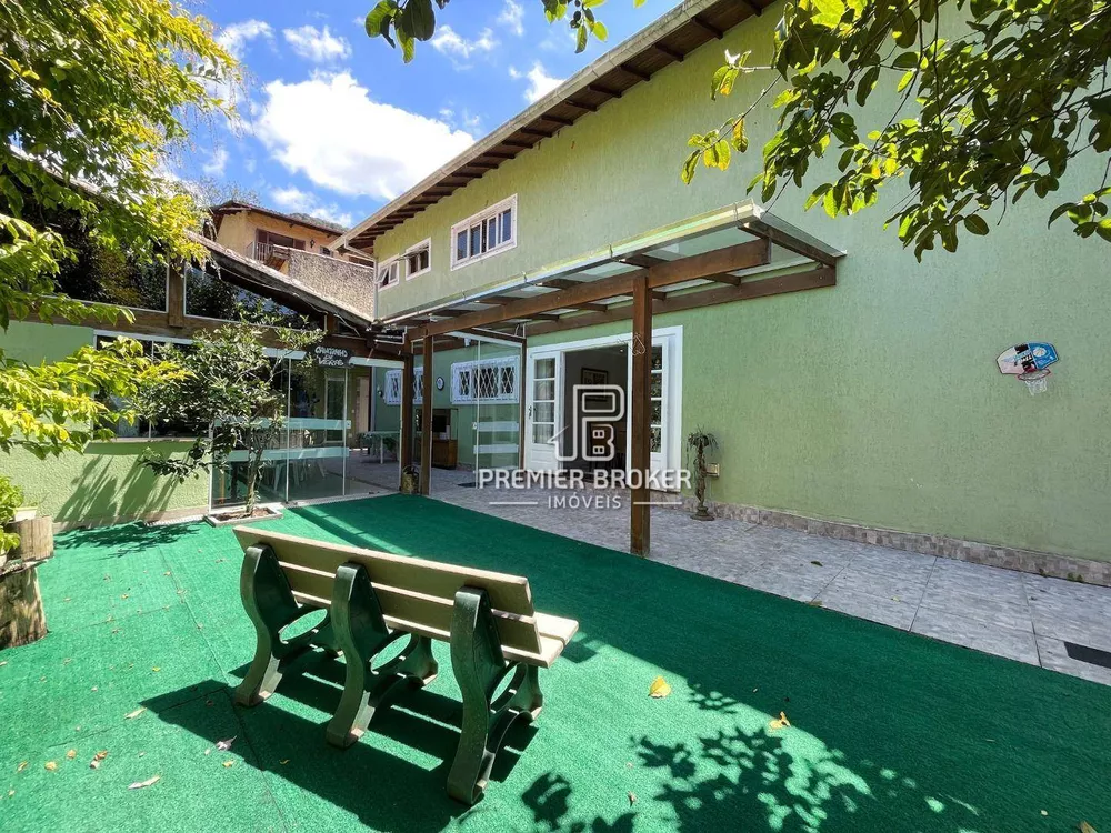 Casa, 4 quartos, 334 m² - Foto 22