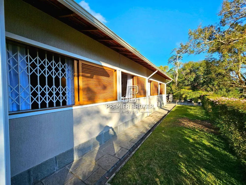 Casa, 5 quartos, 142 m² - Foto 3