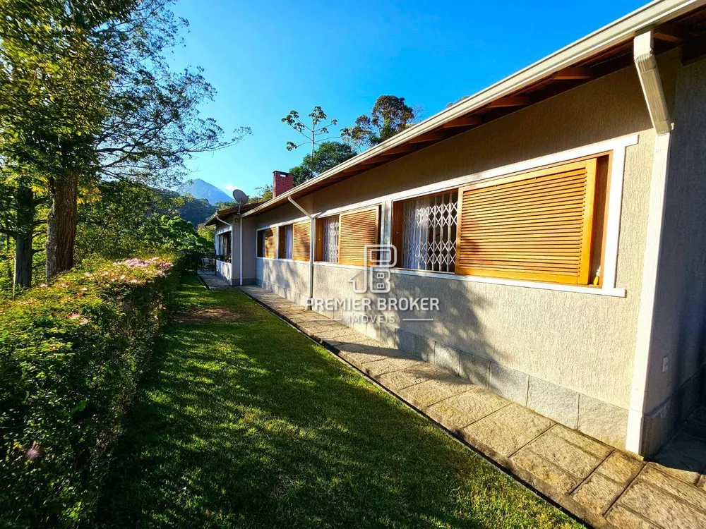 Casa, 5 quartos, 142 m² - Foto 4