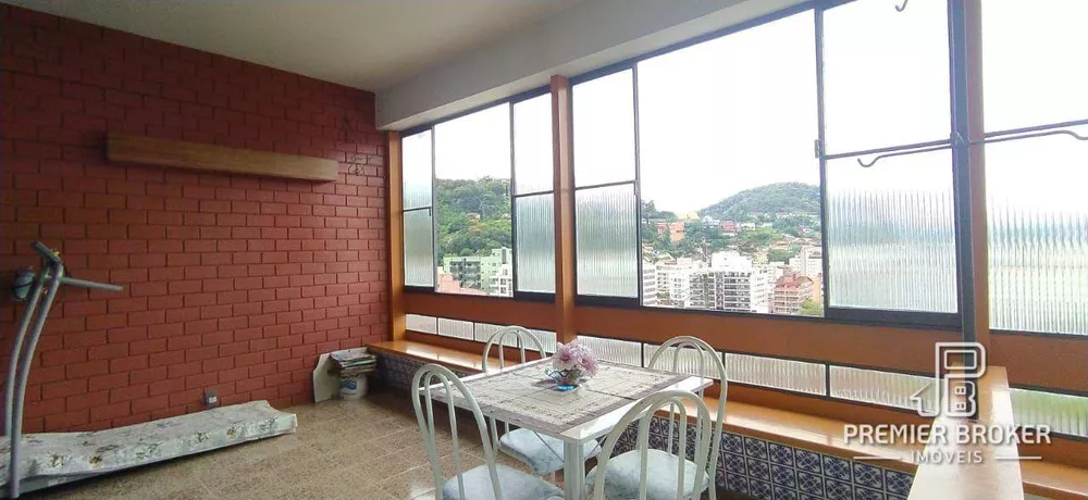Casa, 3 quartos, 249 m² - Foto 13