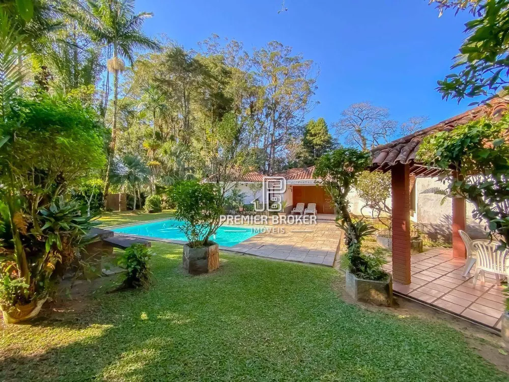 Casa, 6 quartos, 408 m² - Foto 1