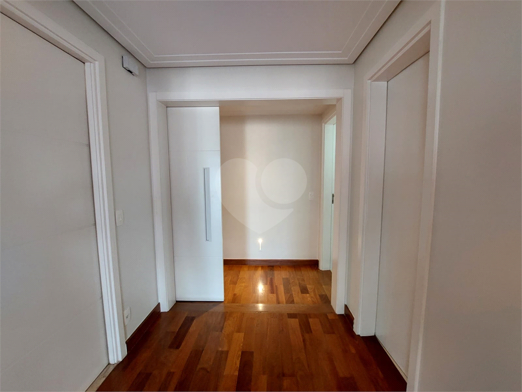 Apartamento para alugar com 4 quartos, 335m² - Foto 31