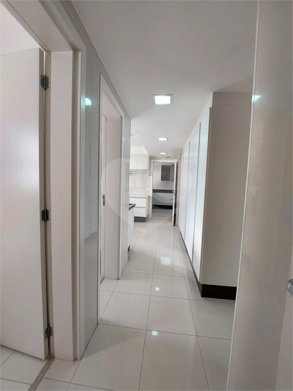 Apartamento para alugar com 4 quartos, 335m² - Foto 39