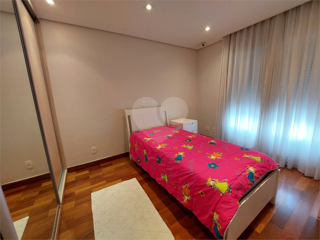 Apartamento para alugar com 4 quartos, 335m² - Foto 19