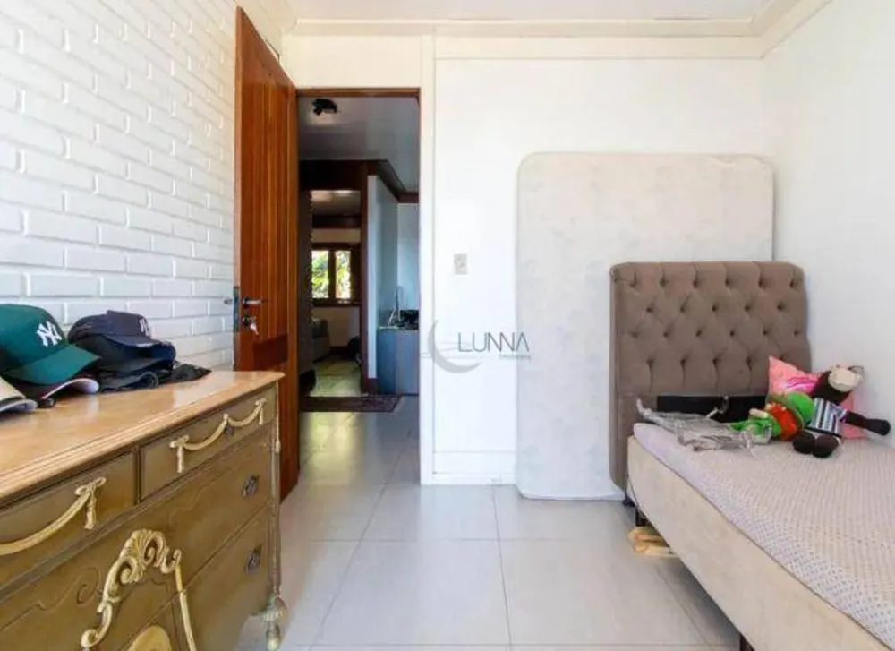 Casa, 4 quartos, 431 m² - Foto 1