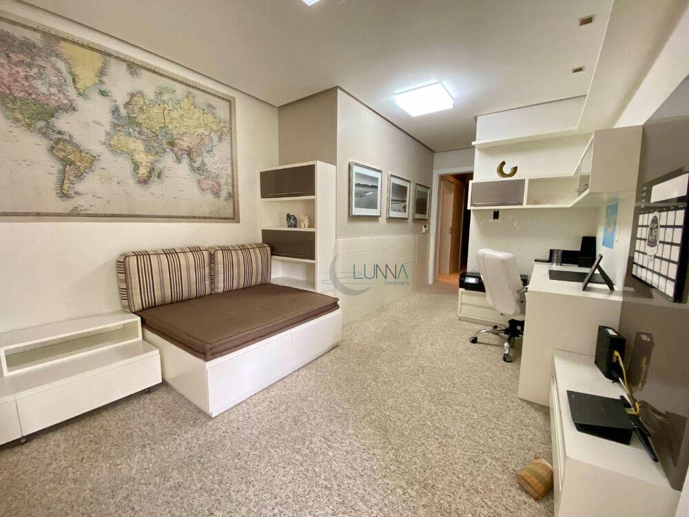 Casa, 4 quartos, 421 m² - Foto 1