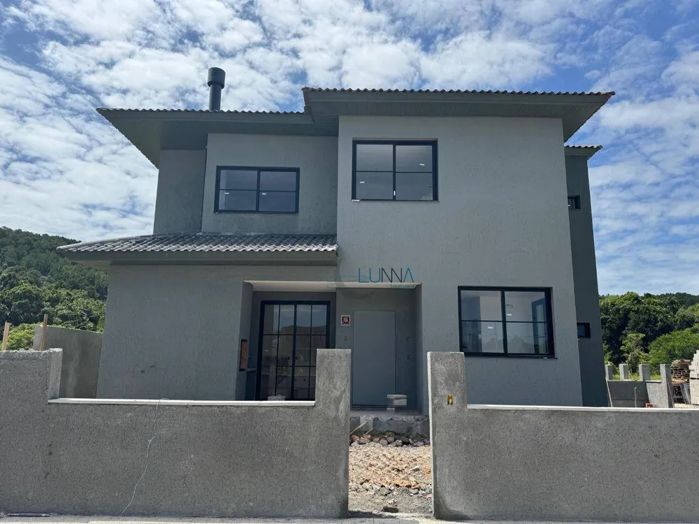 Casa, 3 quartos, 165 m² - Foto 1