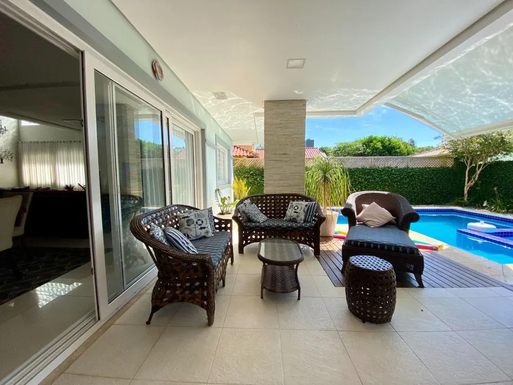 Casa, 5 quartos, 383 m² - Foto 1