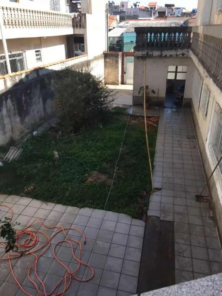 Sobrado à venda com 3 quartos, 191m² - Foto 3