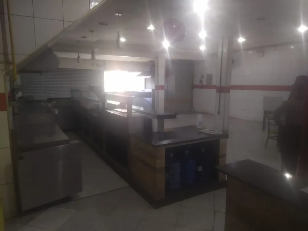 Loja-Salão, 200 m² - Foto 2