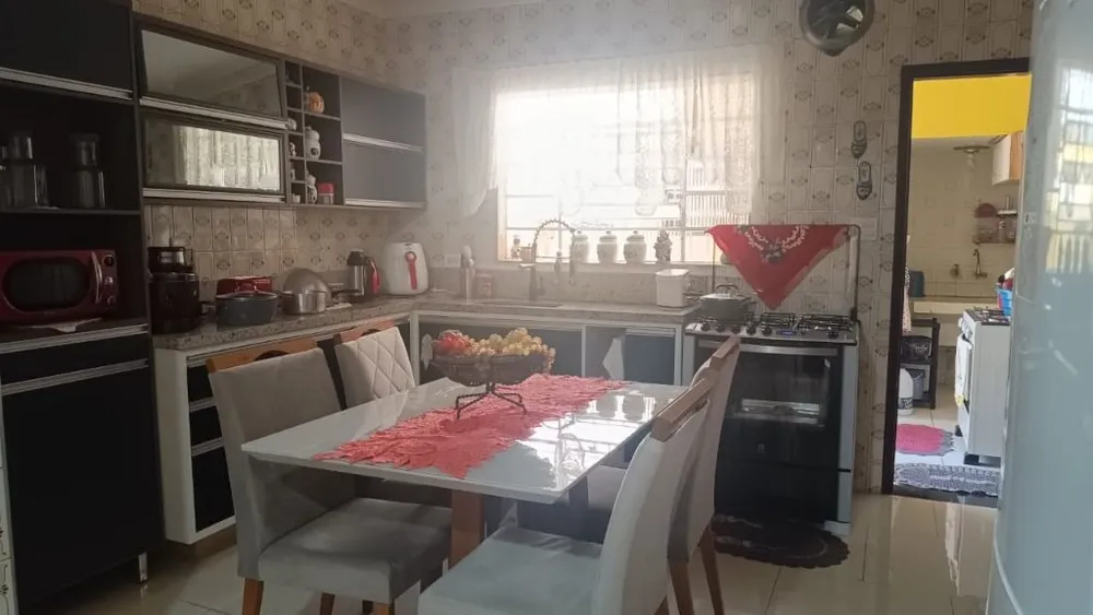 Casa, 2 quartos, 180 m² - Foto 8