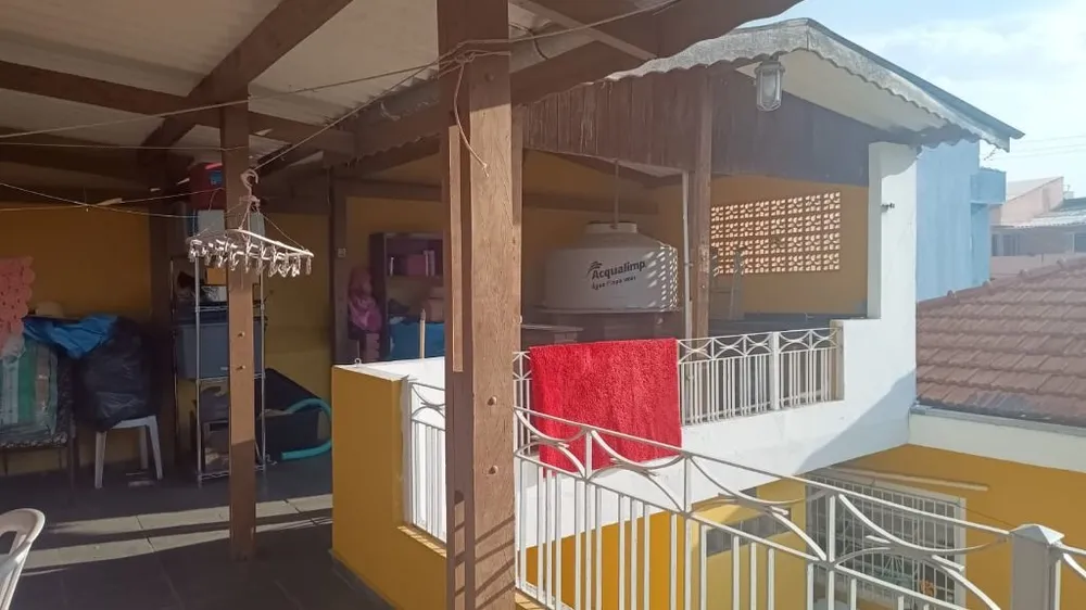 Casa, 2 quartos, 180 m² - Foto 1