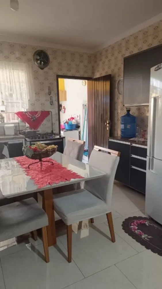 Casa, 2 quartos, 180 m² - Foto 10