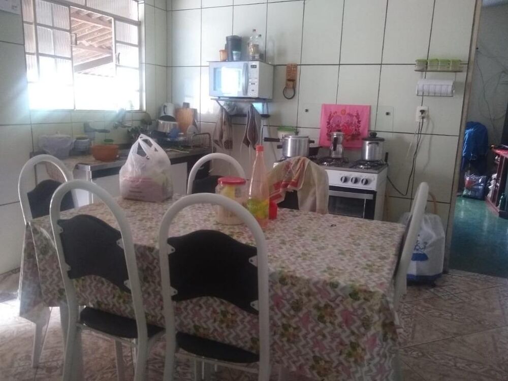 Casa, 3 quartos, 200 m² - Foto 1