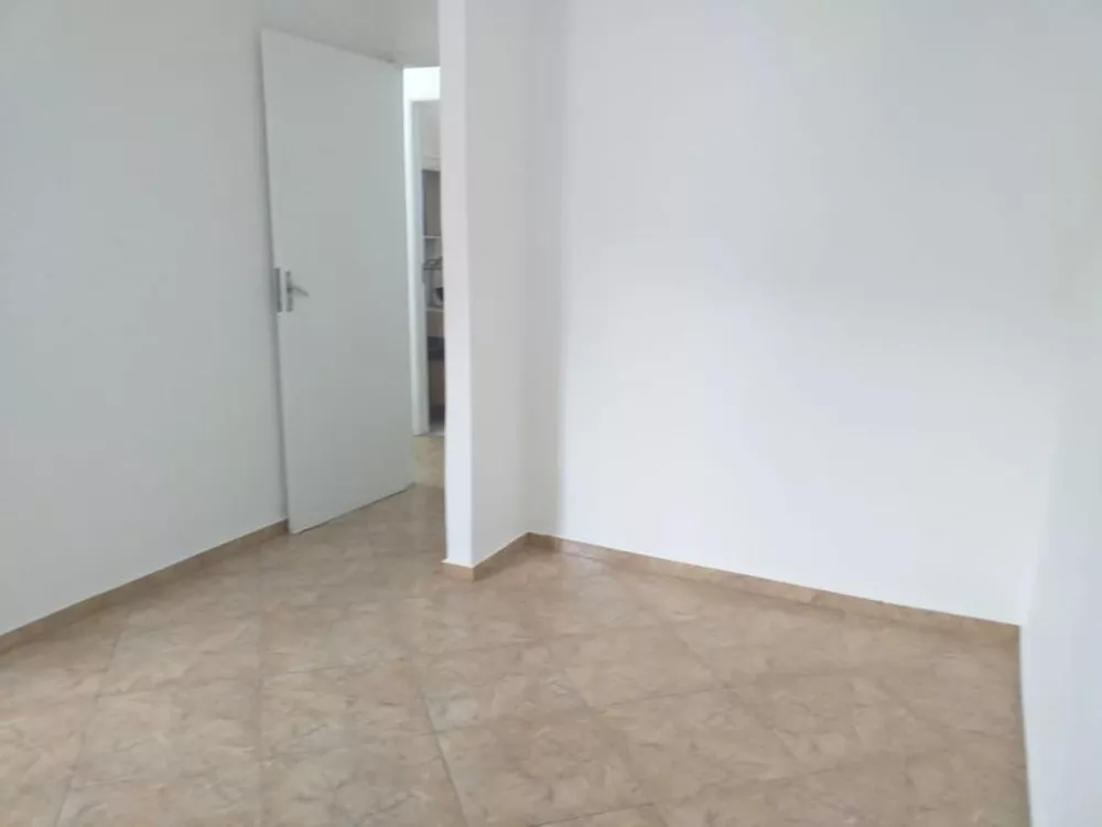 Sobrado à venda com 2 quartos, 82m² - Foto 4