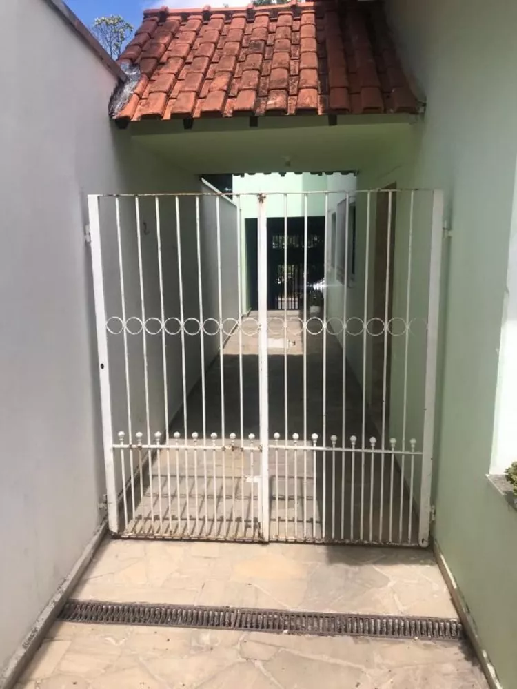 Casa à venda com 3 quartos, 197m² - Foto 5