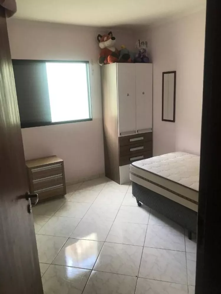 Casa à venda com 3 quartos, 197m² - Foto 7