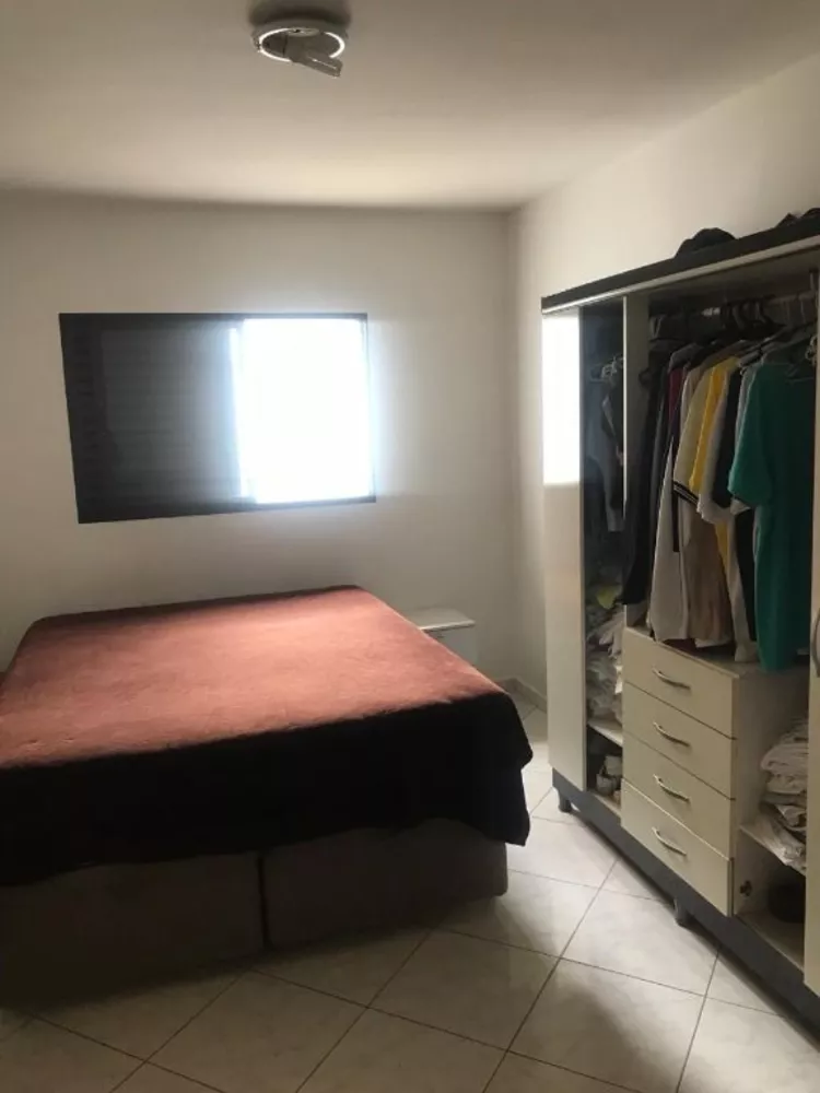 Casa à venda com 3 quartos, 197m² - Foto 12