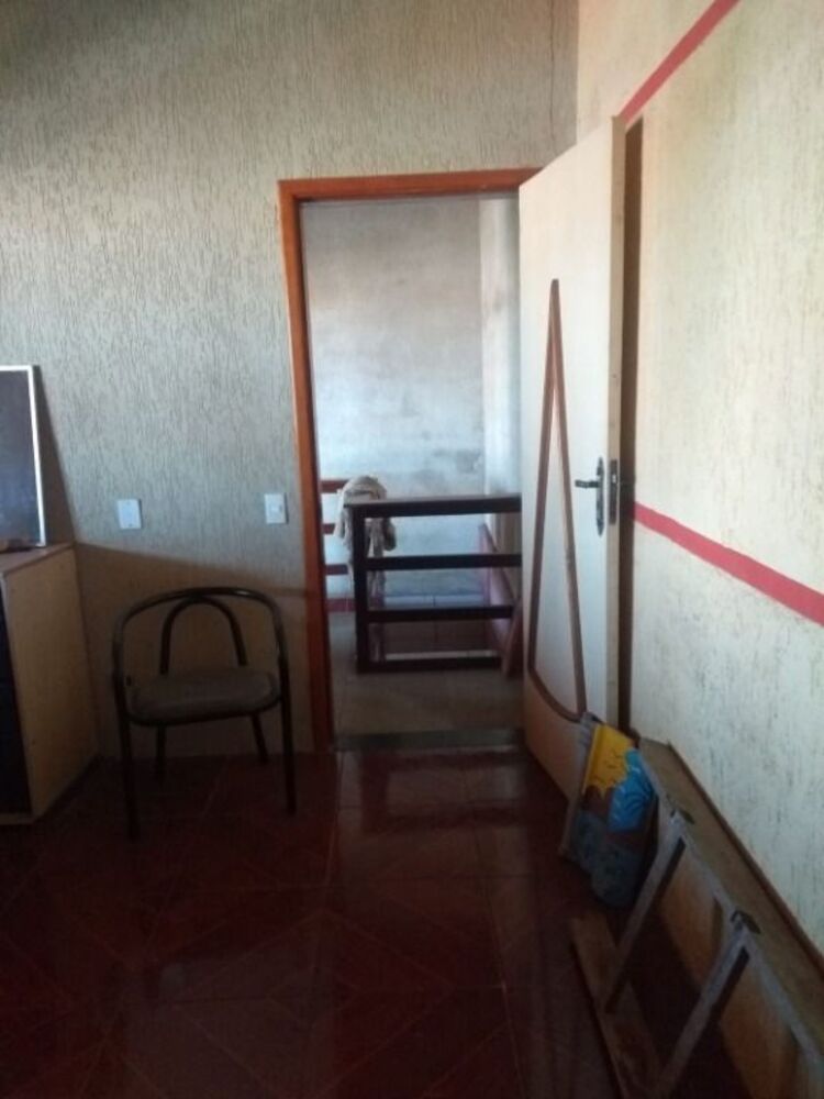 Casa, 3 quartos, 182 m² - Foto 4