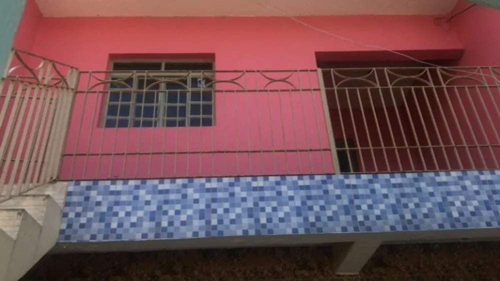 Casa, 7 quartos, 250 m² - Foto 1