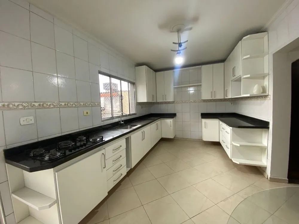 Sobrado, 4 quartos, 182 m² - Foto 1