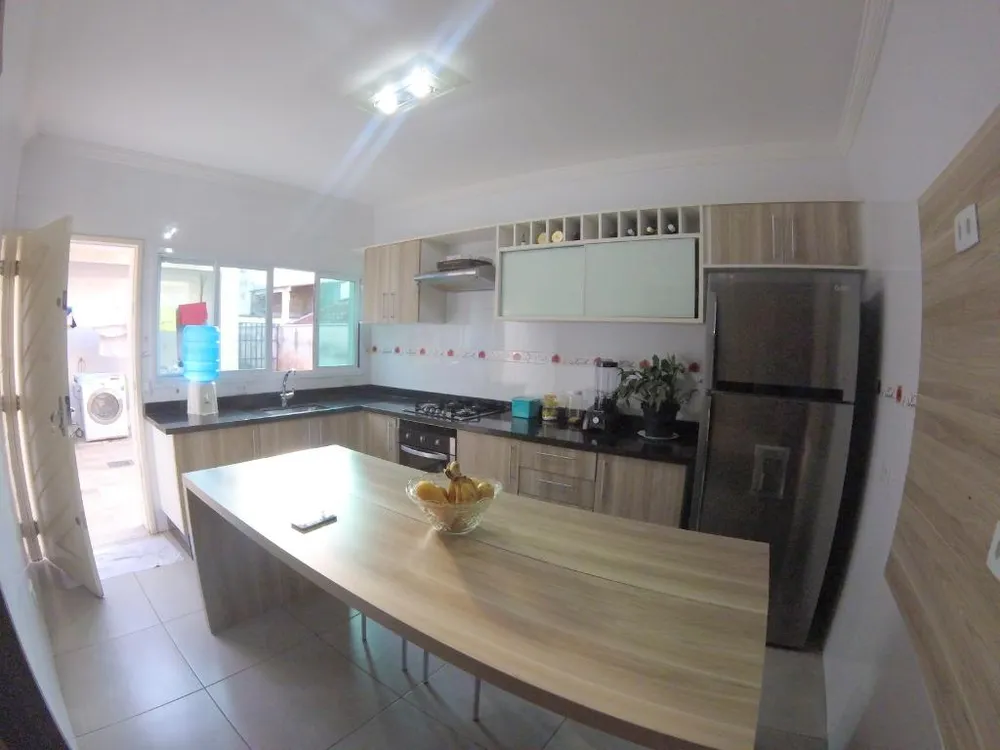 Casa, 4 quartos, 190 m² - Foto 3