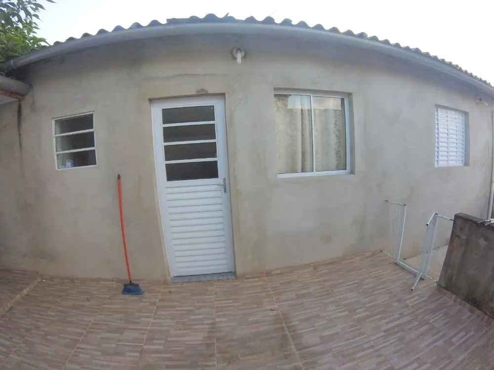 Casa, 4 quartos, 190 m² - Foto 1