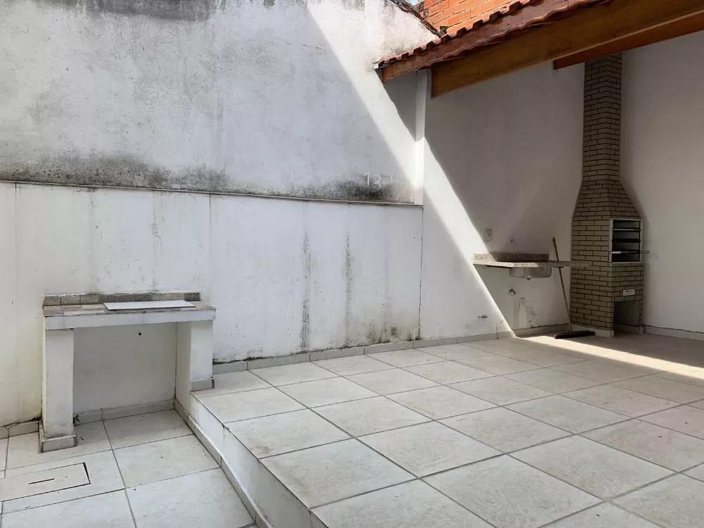 Sobrado à venda com 2 quartos, 105m² - Foto 1