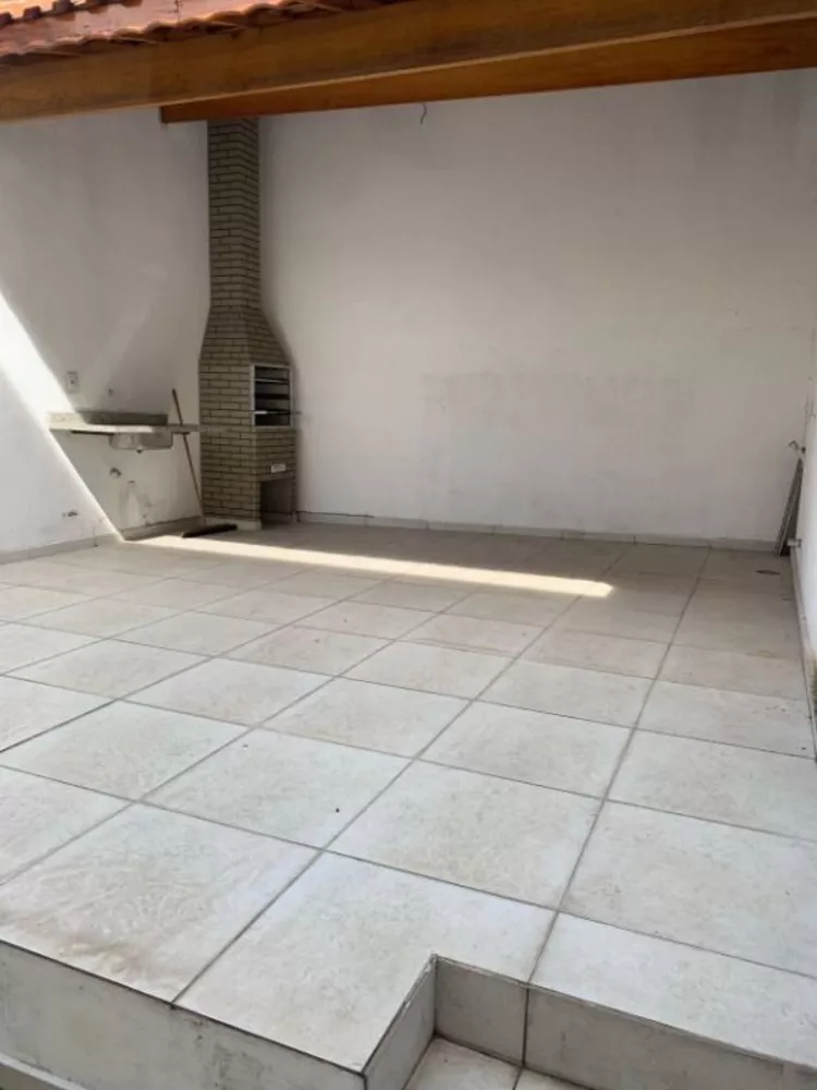 Sobrado à venda com 2 quartos, 105m² - Foto 3