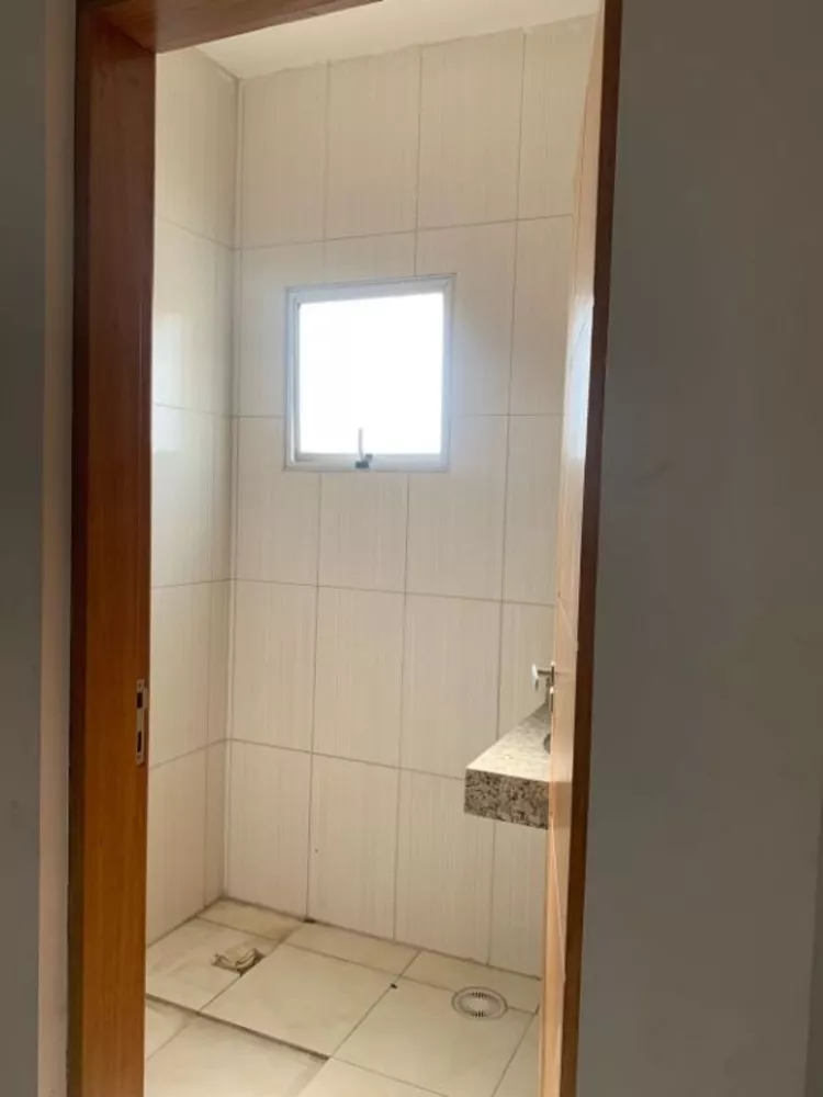 Sobrado à venda com 2 quartos, 105m² - Foto 2