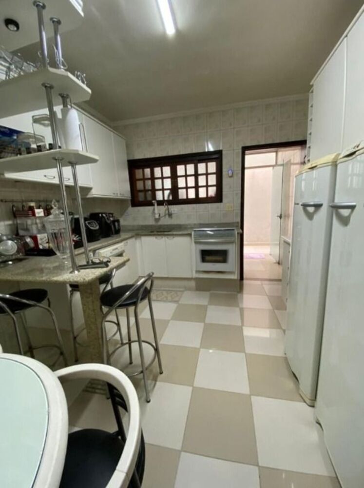 Sobrado à venda com 3 quartos, 130m² - Foto 3