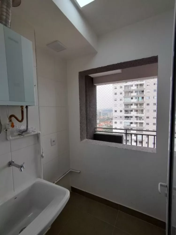 Apartamento para alugar com 1 quarto, 43m² - Foto 11