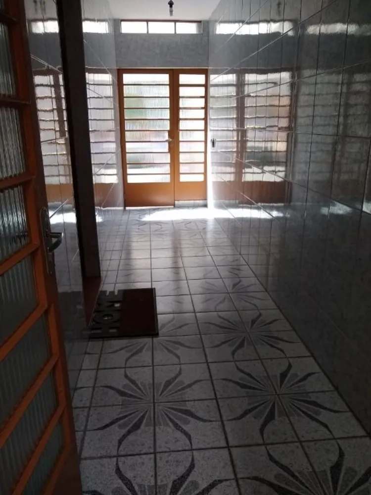 Sobrado, 2 quartos, 249 m² - Foto 2